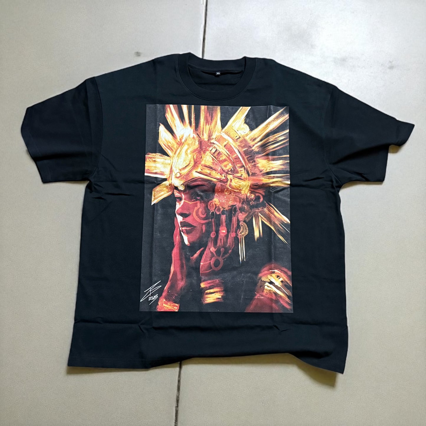 "Red Queen" Oversized T-shirt